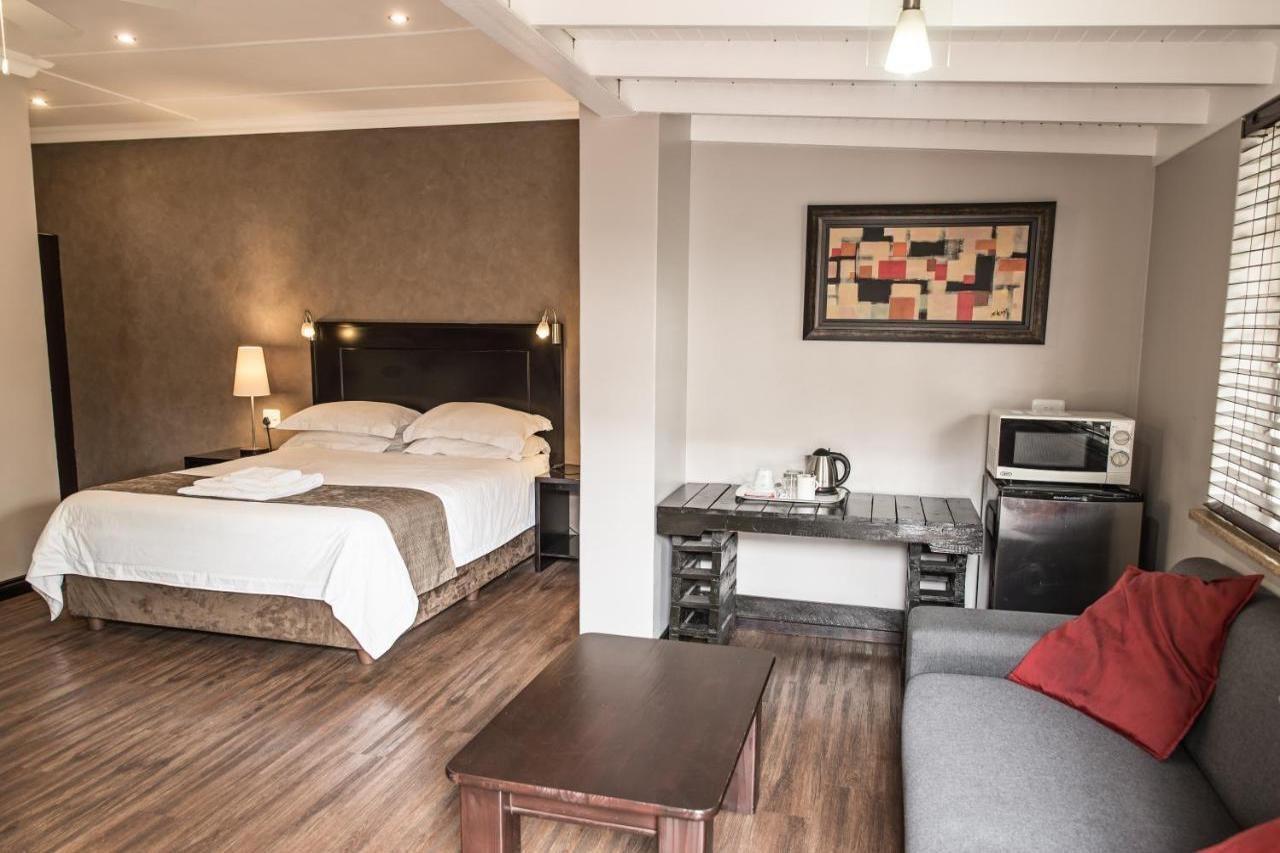 Ruth Avenue Guest House Edenvale Dış mekan fotoğraf
